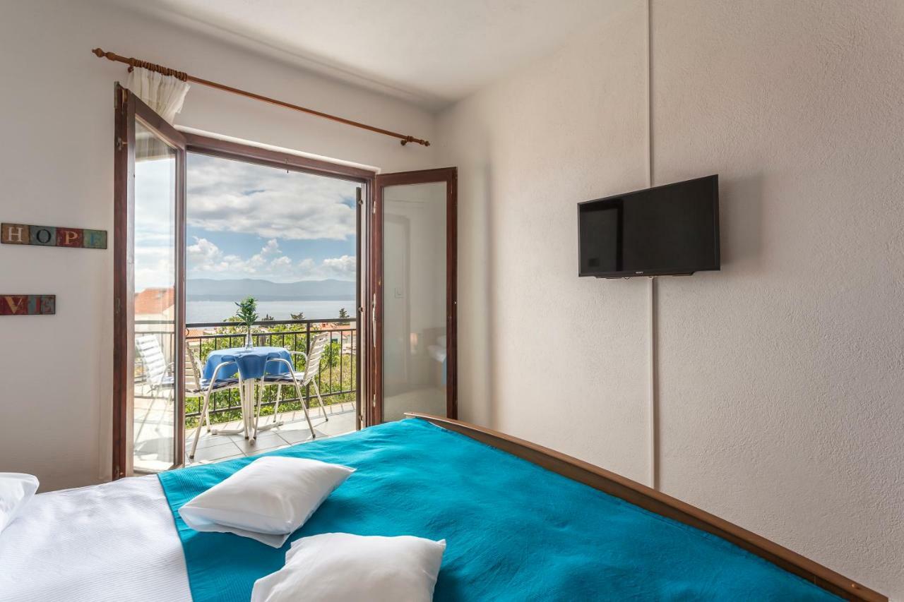 Apartmani Bezma Бол Экстерьер фото