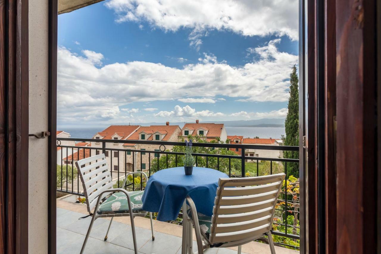 Apartmani Bezma Бол Экстерьер фото